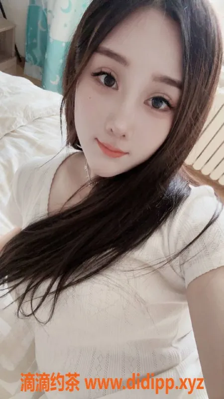 西安楼凤-雁塔区小小酱，8p12pp服务，颜值与态度俱佳