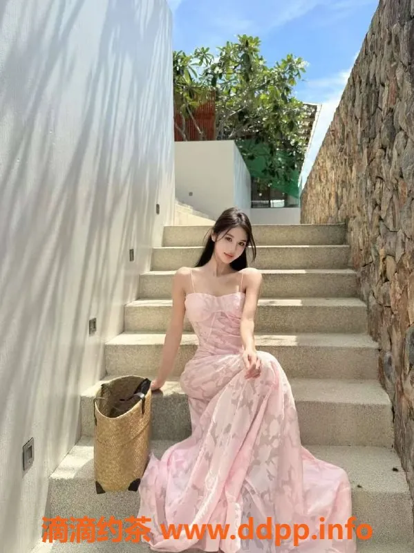 乌鲁木齐外围-乌市圈外女友，168高挑C罩杯，3000起