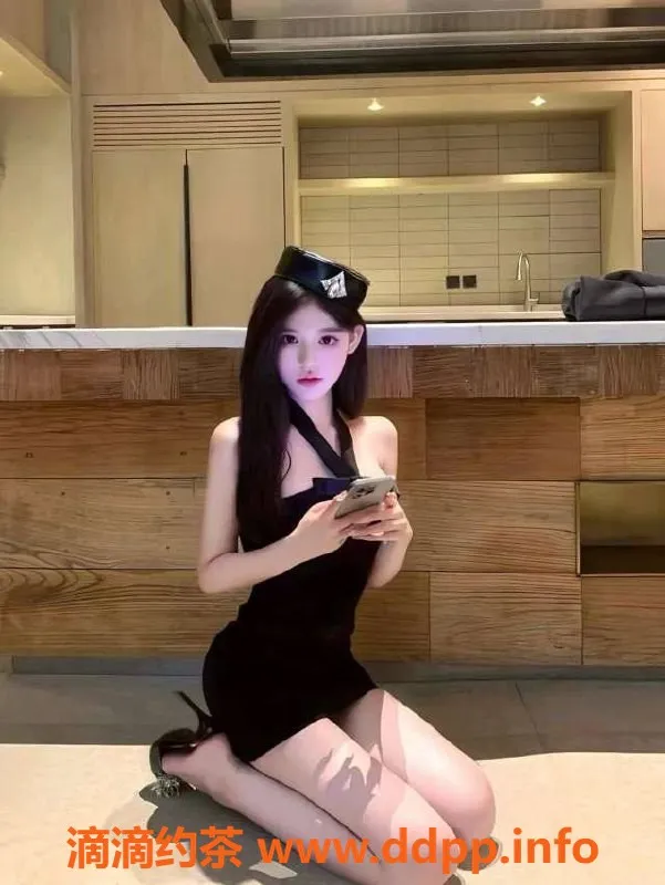 乌鲁木齐外围-乌市新晋圈外妹子，172cm, 48kg，温柔体贴