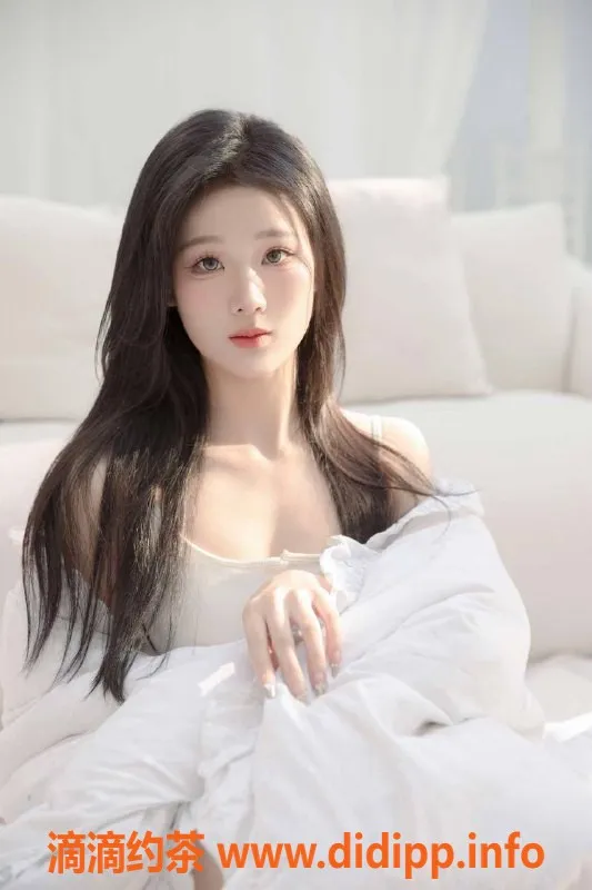 乌鲁木齐外围-乌市高白纯大圈妹子，170C身材，3000起