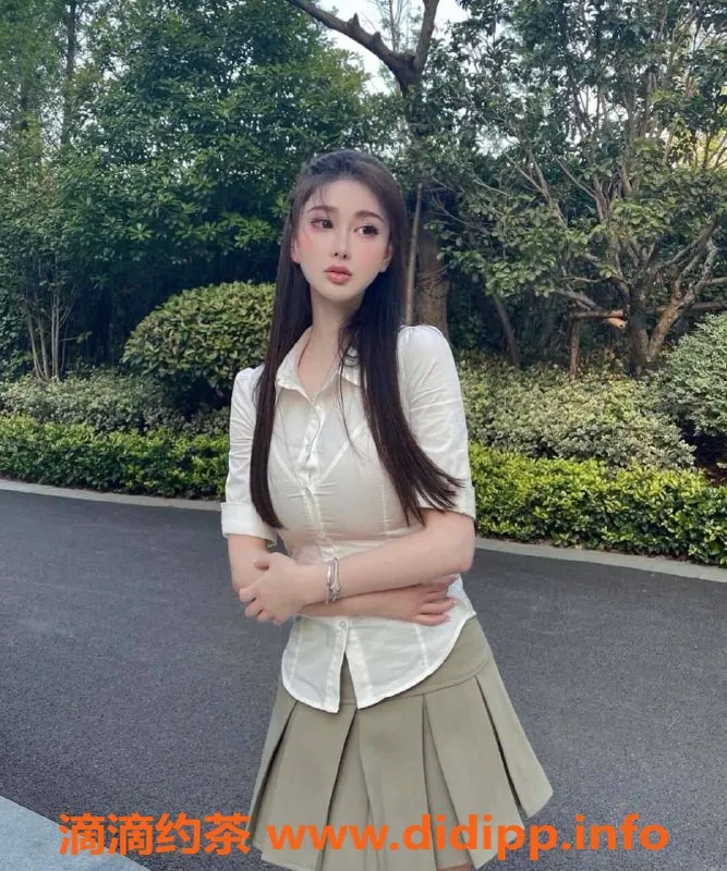 乌鲁木齐外围资源信息,乌鲁木齐170大胸美女，柔软身材解锁高难度姿势