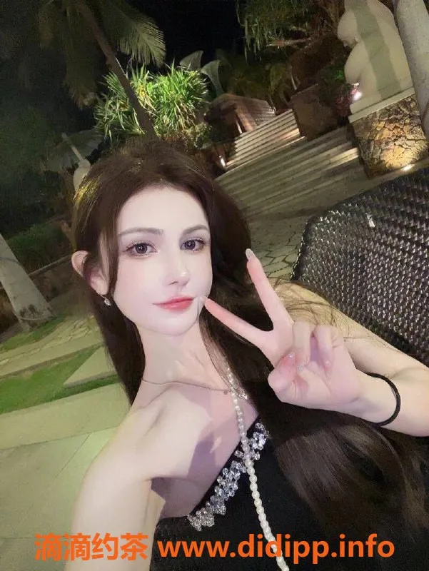 乌鲁木齐外围-乌市22岁维吾尔族美女170身高，激情服务等你来体验