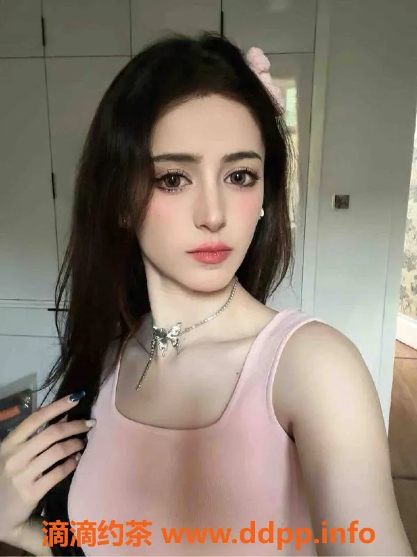 乌鲁木齐楼凤-180小美女，友善服务，勾人心弦的魅力