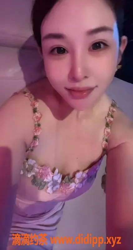 赣州楼凤-赣州少妇爱爱，166身高90斤，超骚服务！