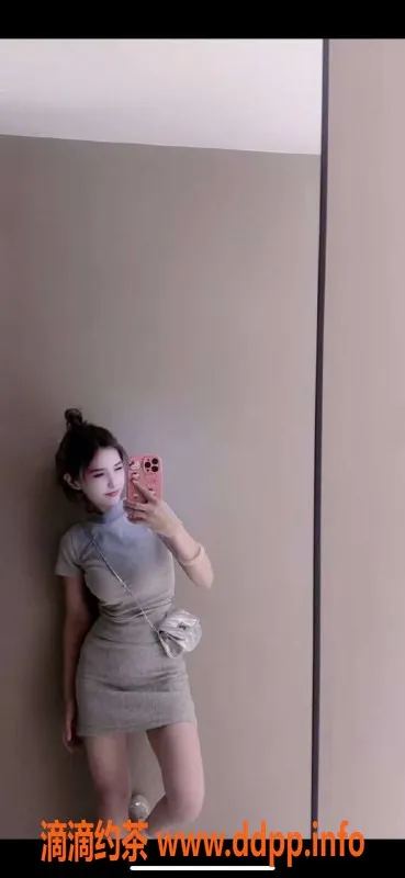 乌鲁木齐外围-新疆维吾尔族06 | 165cm | 45kg | 34C | 3000元起