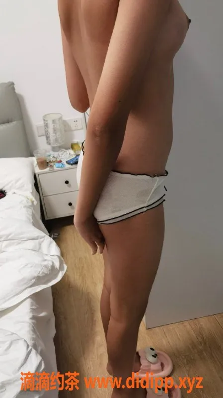 成都楼凤-成都小琪，172大长腿，600元嫩妹三件套