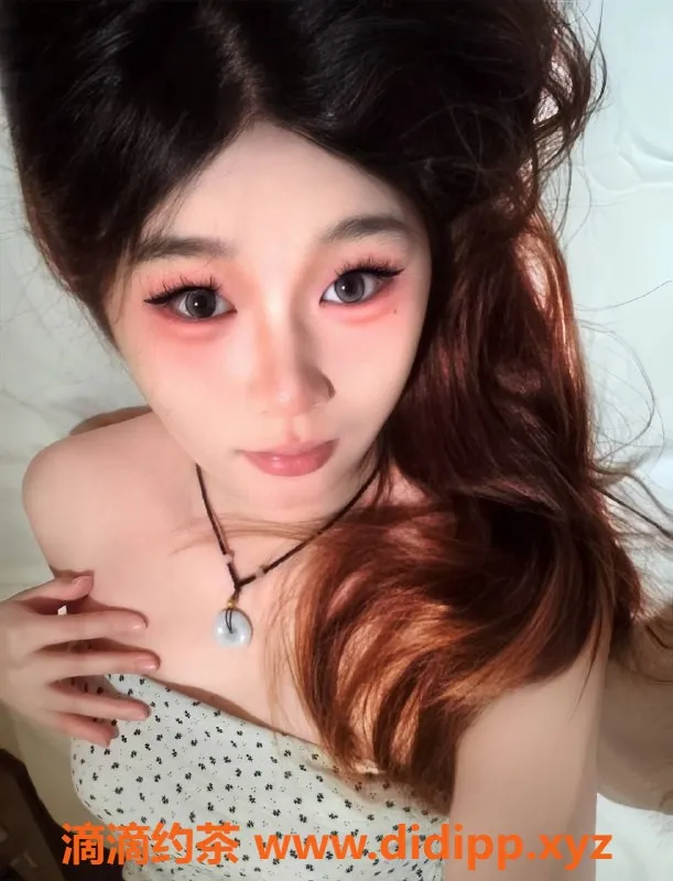 成都楼凤资源信息,武侯区兮兮，颜值9.0，身材9.5，课时费7/13