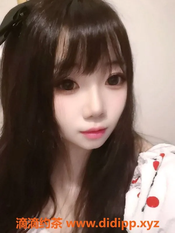 广州楼凤资源信息,天河大波兜兜，800元起私聊体验