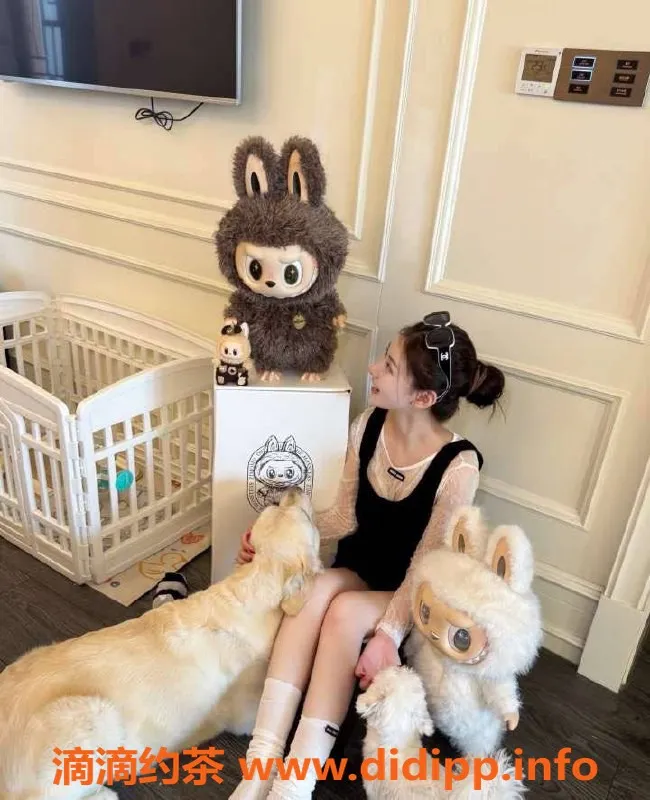 乌鲁木齐楼凤-172cm高龄清纯女孩，活泼可爱，45kg来约吗？