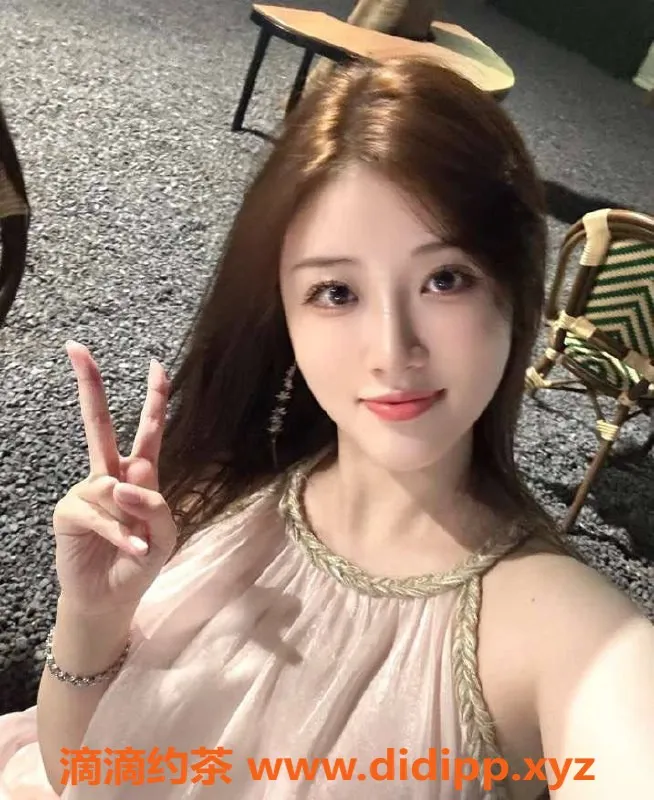 乌鲁木齐楼凤-172cm高龄清纯女孩，活泼可爱，45kg来约吗？