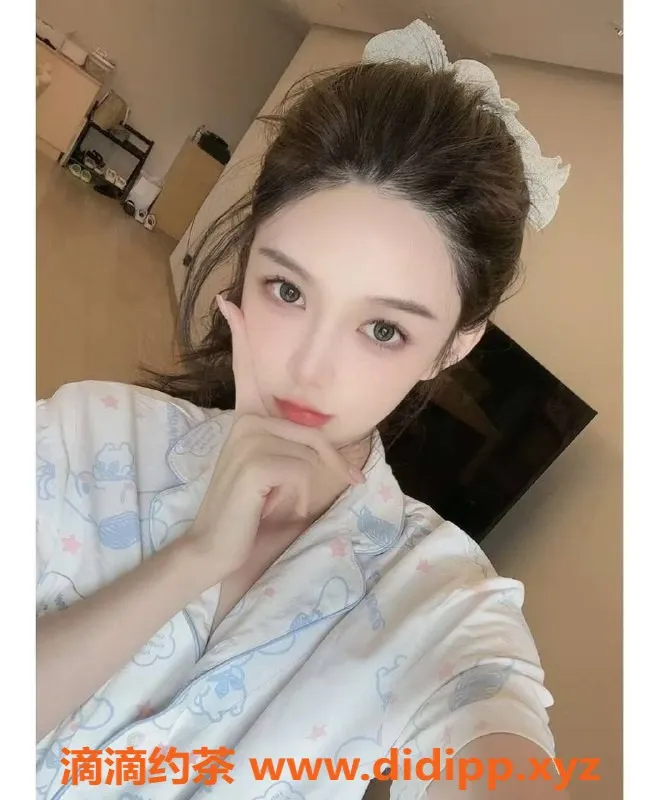 乌鲁木齐楼凤-极品白幼瘦 172cm身高D杯 甜美私处紧致