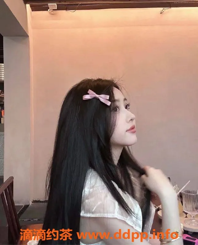 乌鲁木齐楼凤资源信息,清纯学生168cm/85斤，蜜桃臀可爱女友体验