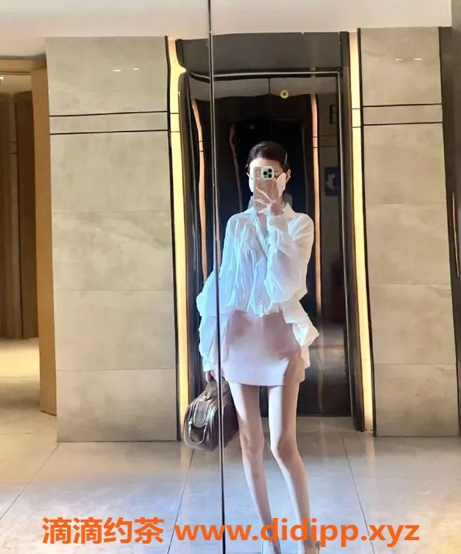 乌鲁木齐楼凤-173纯欲新人，甜美声线极致体验