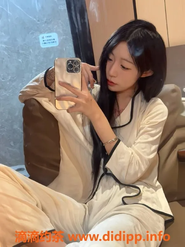 台州楼凤资源信息,义乌雯雯，19岁163cm，45kg靠谱品茶