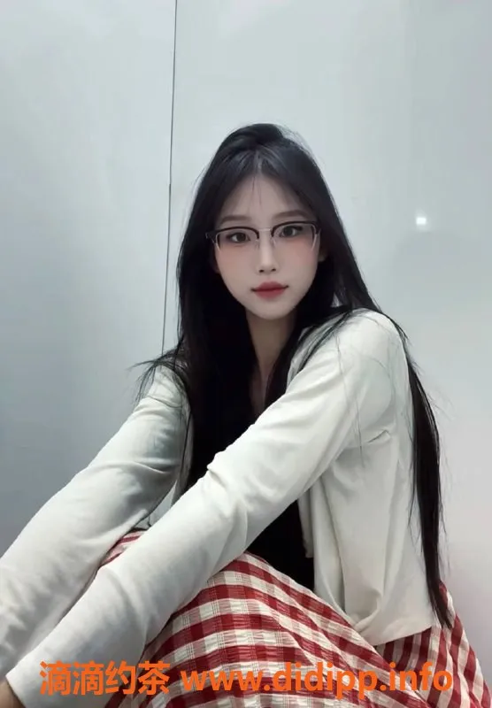 东莞楼凤资源信息,常平雨桐，精致优雅，服务特惠