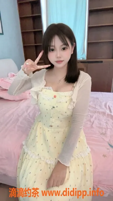 北京楼凤-朝阳兜兜，19岁清纯妹子，168cm，52kg，D杯服务任你选