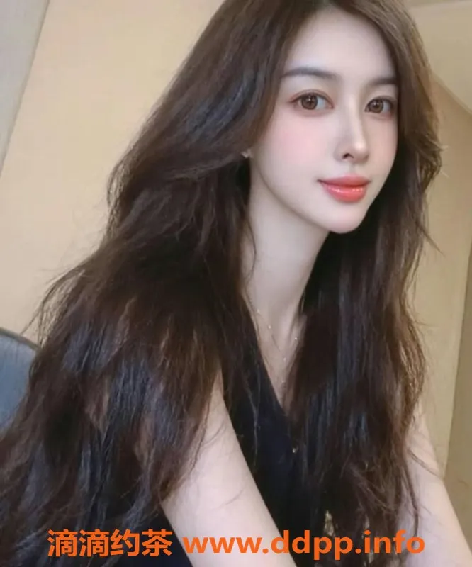 成都楼凤-武侯区潞潞，身材火辣，课时费7/11