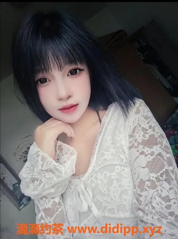 成都楼凤-新都区瑞瑞，嫩妹大长腿，课时费5/9