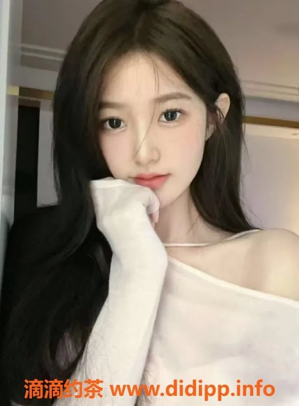 深圳楼凤资源信息,光明区曦曦，158cm，41kg，24岁，洗吹调情