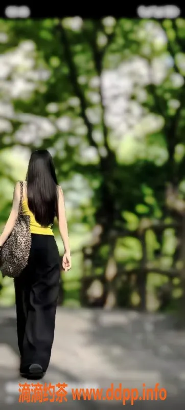 赣州楼凤-川妹子果汁，170cm 49kg 36C 热情服务