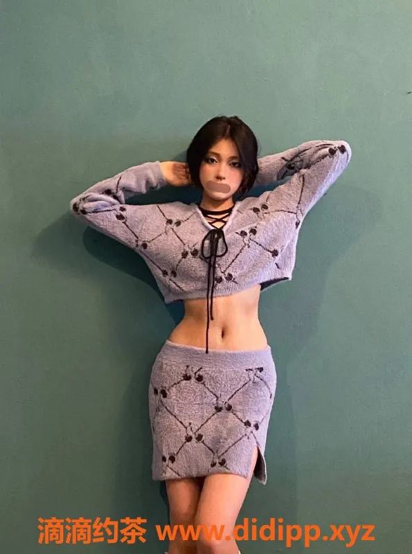 昆明楼凤-盘龙小猫聊聊900元的服务体验，颜值超赞！