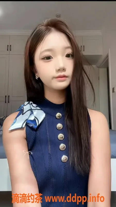 成都楼凤-锦江区嫩妹七七，身材苗条89斤，服务态度极佳