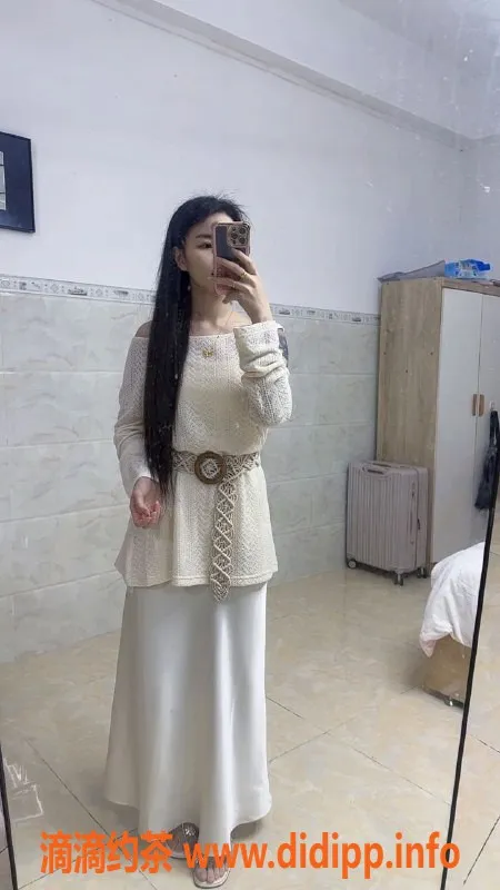 昆明楼凤-曲靖燕燕，700元亲密体验，热情服务