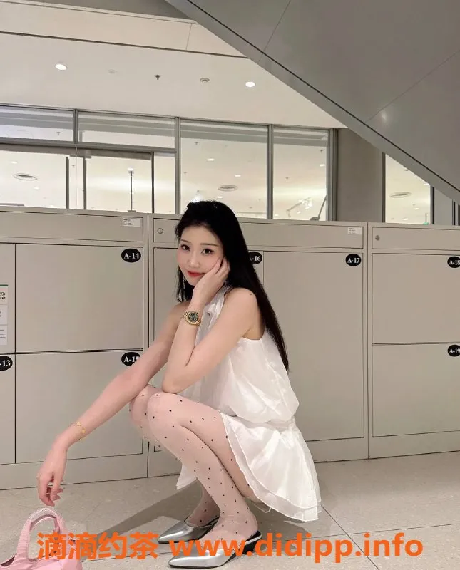 嘉兴楼凤-湖州嫣儿：172cm美腿 性感蜜桃臀