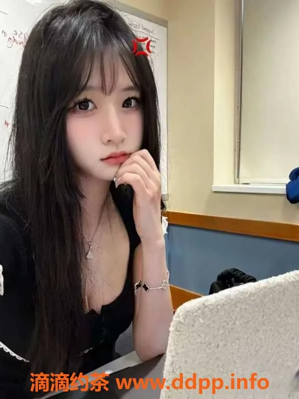 广州楼凤-天河沫沫，清纯小妹，165cm，36D