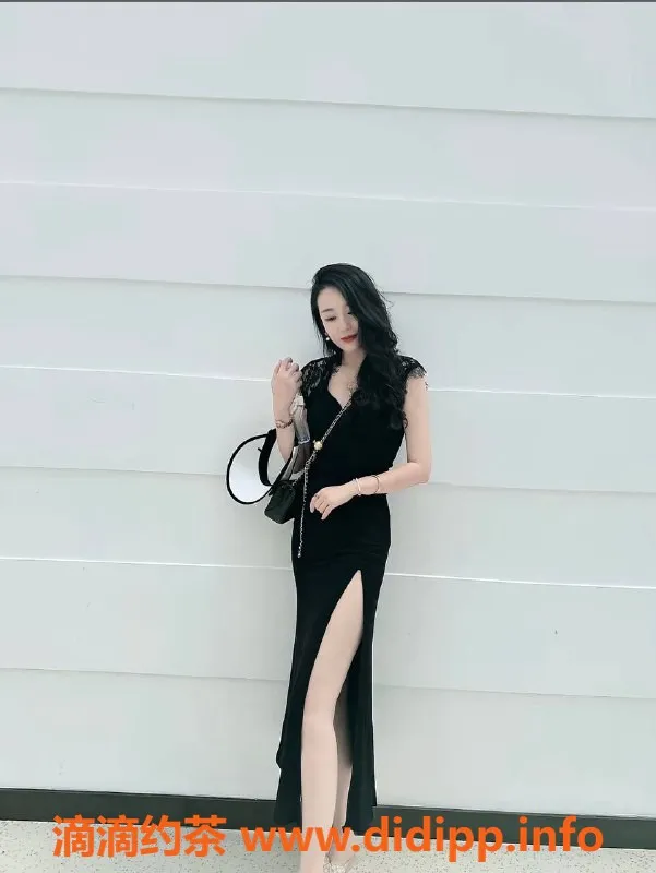 嘉兴楼凤-湖州性感少妇小高，168cm 92斤，调情服务不容错过！