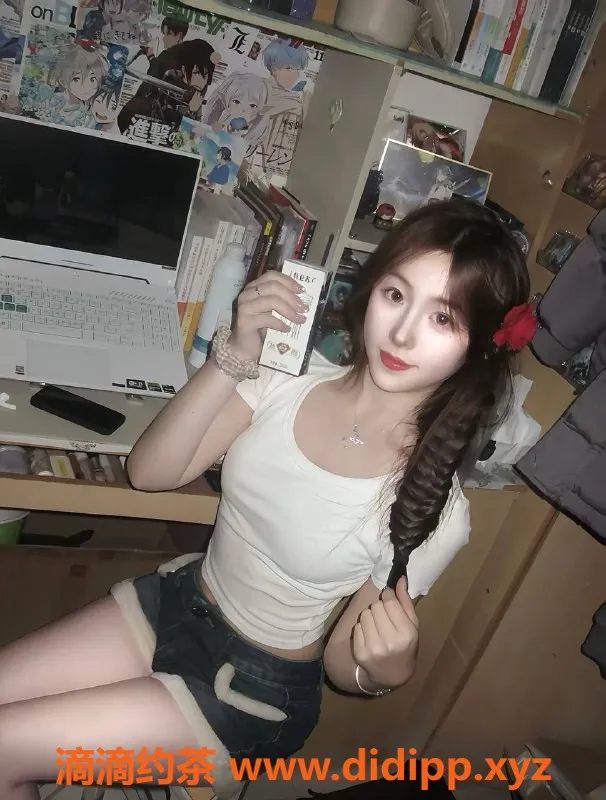 嘉兴楼凤-梦玲，166cm秀洲区嫩妹，甜美贴心体验