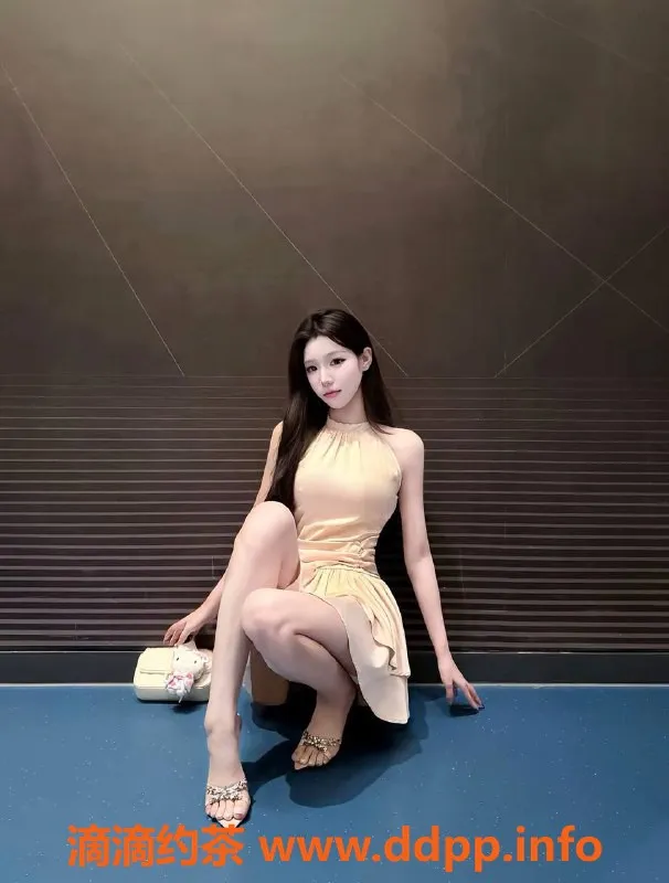 嘉兴楼凤-嘉兴秀洲区酥酥，168身高，86体重，大学生风情