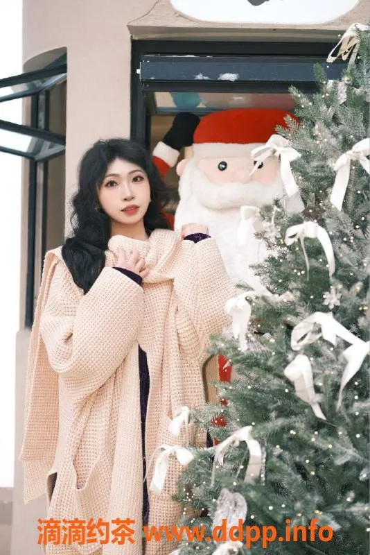 成都楼凤-武侯区桃桃，嫩妹学生，身材不错，服务热情