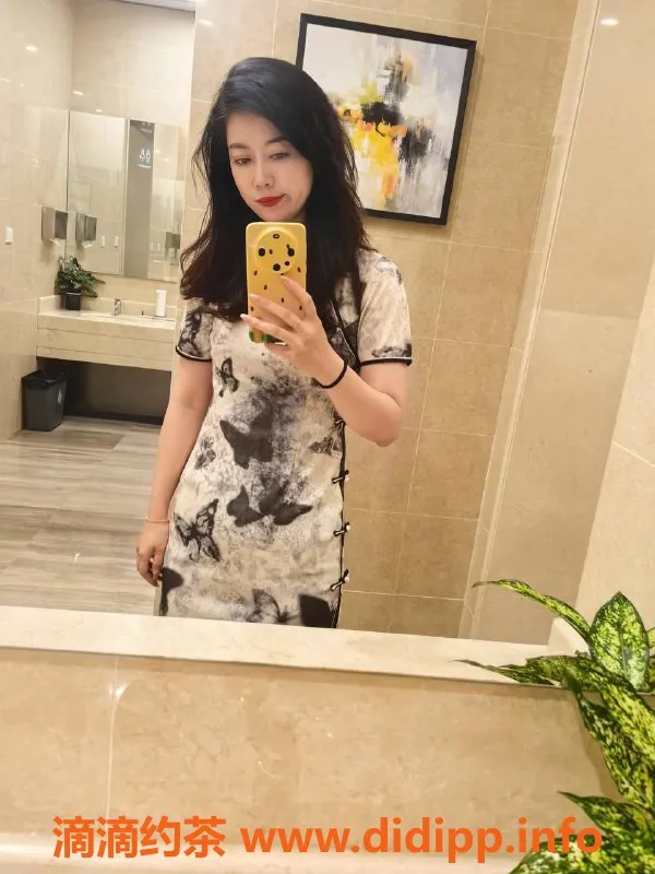 北京楼凤-丰台区蒲公英，性格温和的邻家女孩