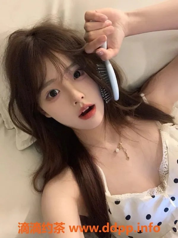 广州楼凤资源信息,番禺20岁文艺学妹婉汐，身高165，茶水费600起