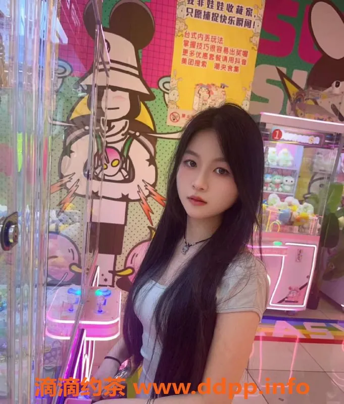 杭州楼凤-西湖区彤彤，嫩妹特色舌吻服务，1000起