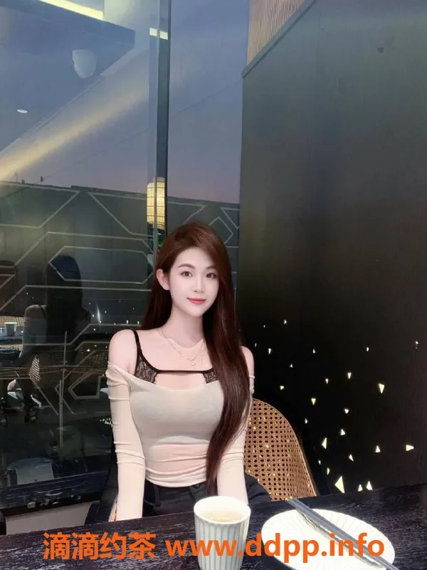 东莞楼凤-南城盻盻，双向服务，P600，PP1200