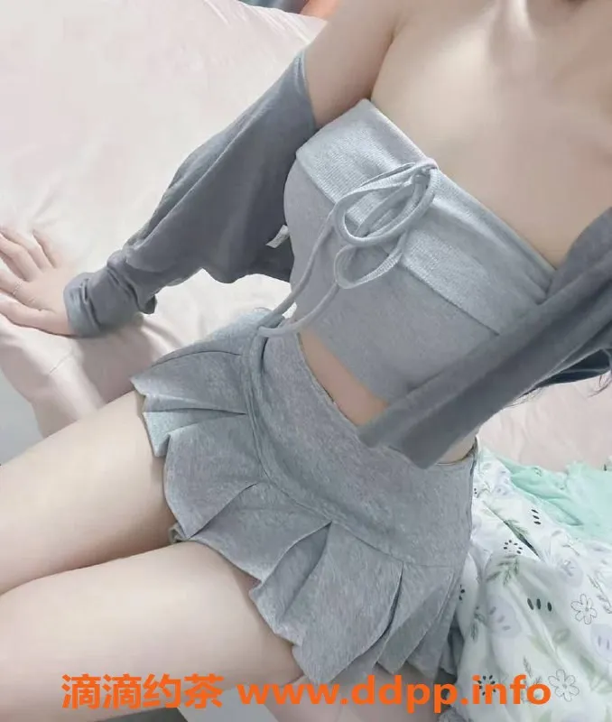 成都楼凤-成华区嫩妹小雨，课时费7/11，白虎服务