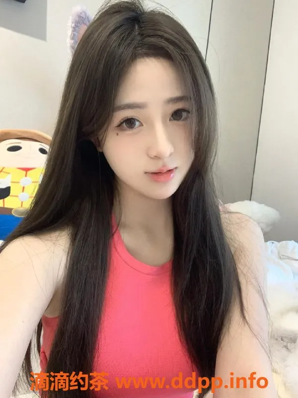 广州楼凤-增城20岁大二学妹，163cm/52kg/34C，茶水费便宜