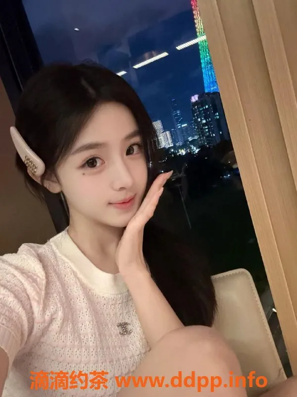广州楼凤-增城20岁大二学妹，163cm/52kg/34C，茶水费便宜