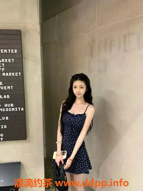 深圳楼凤-深圳22岁哲雅，165cm，46kg，夜课2300元