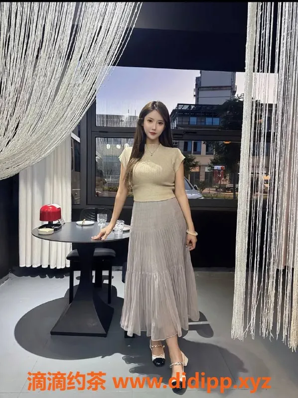 赣州楼凤资源信息,赣州章贡区小娄，身材诱人165，92斤全套服务！