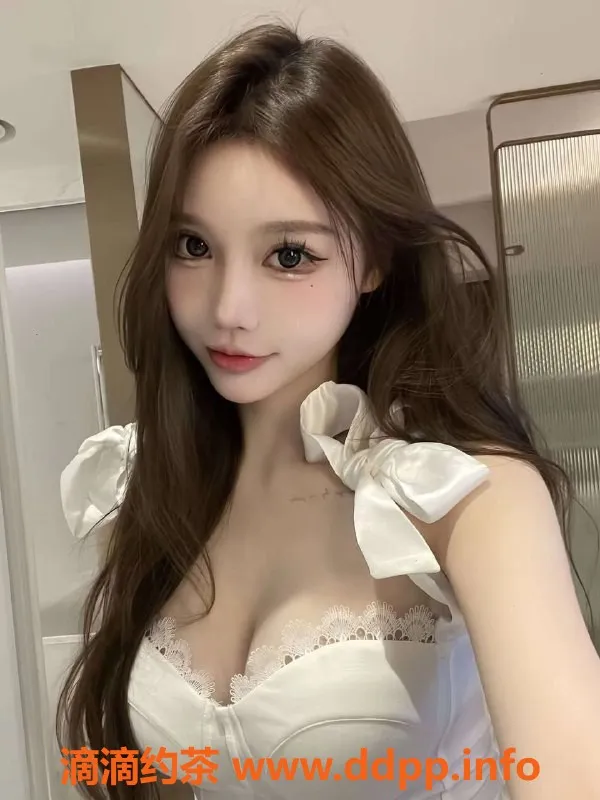 宁波楼凤-22岁莉莉老师，170cm身材，提供多样服务！