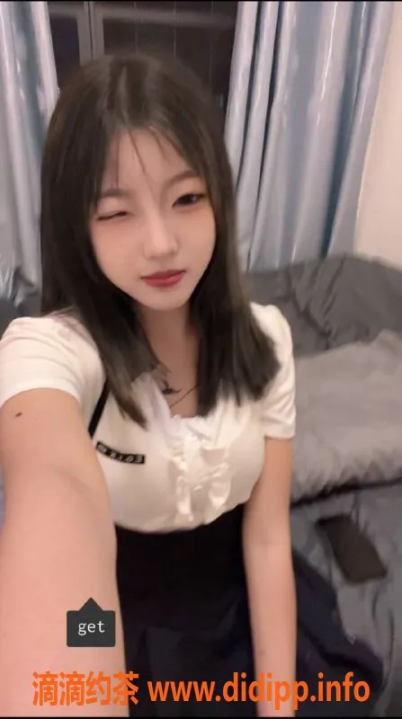 昆明楼凤-官渡区七月学妹，599P起，享专业服务