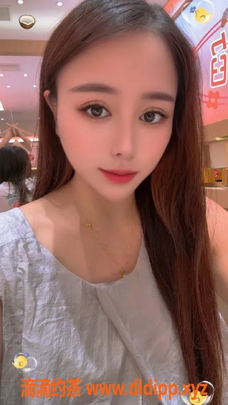 武汉楼凤-温柔性感夏天，162cm C杯可爱妹子