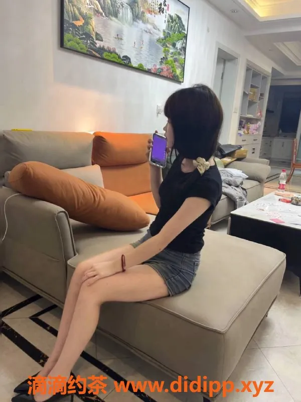 宁波上门服务-鄞州区活泼可爱豆豆18岁，身高1.55m，特价服务等你来体验！