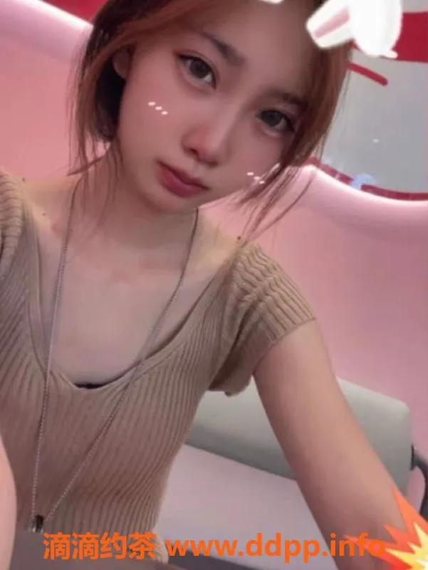 昆明楼凤-官渡区艺名宝宝，800元起，陪浴服务