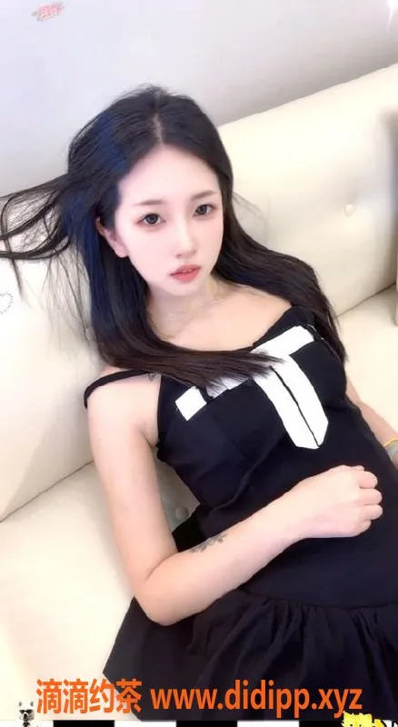 东莞楼凤-大朗依依，169cm 45kg 清纯小女友，服务丰盈