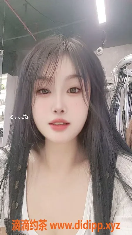 成都楼凤-李丹妮 助浴按摩 500/800 诚邀体验