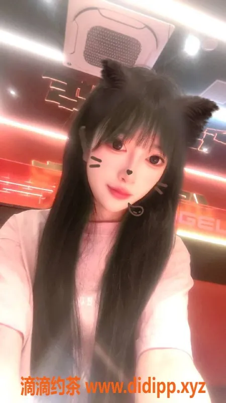 杭州楼凤-萧山区嫩妹倪妮，陪浴调情1800pp